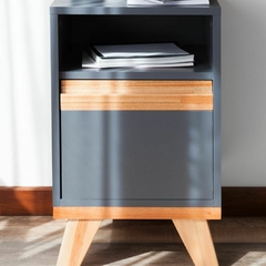 MESA DE LUZ CON PATAS - comprar online