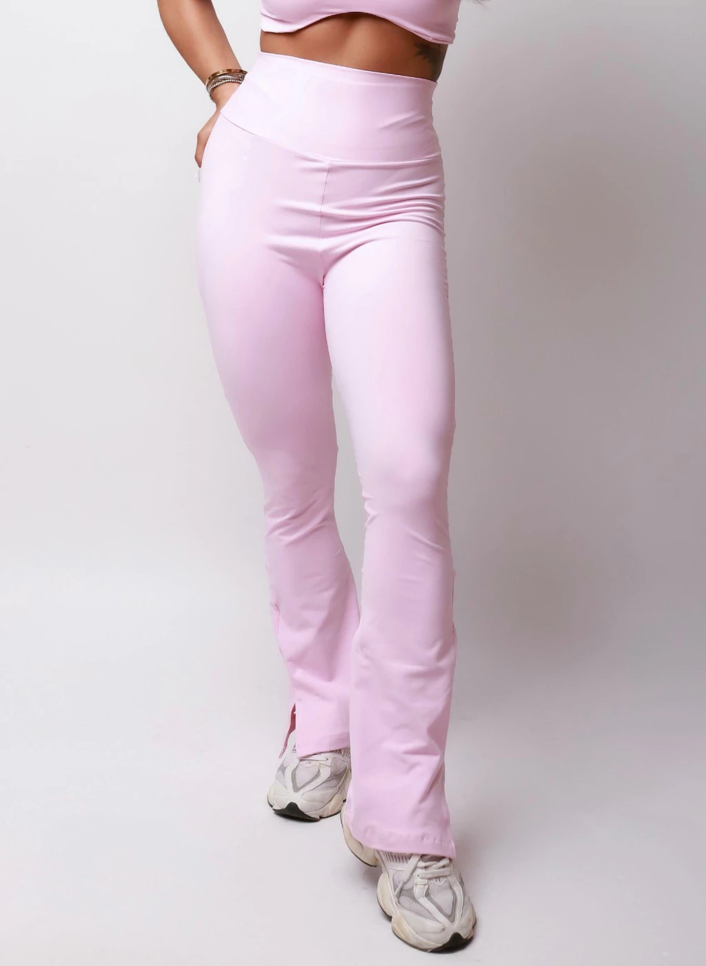 calça flare ballet