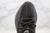 Adidas Yeezy 350V2 na internet