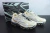 Tênis Off White na internet