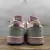 Imagem do Jordan 1 Low Easter Pastel