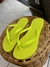 Chinelo Santa Lolla Lima Neon na internet