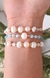 Pulsera de perlas y cristales en internet
