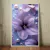Quadro Decorativo de Flores Lilás com Pérolas e Gotas de Orvalho
