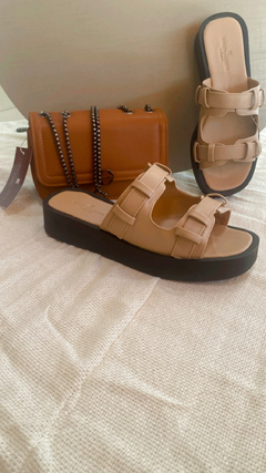 Flat form soft Olívia amêndoa - comprar online