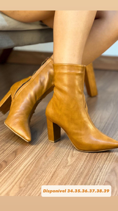 Bota Olívia marron - comprar online
