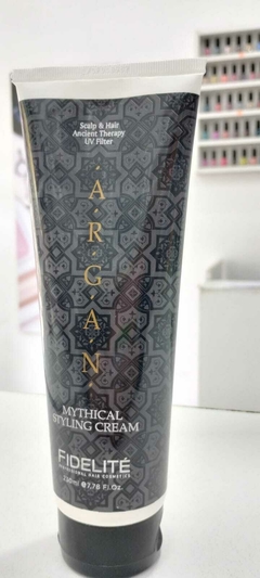 Crema de peinar Argán Fidelité x 230ml