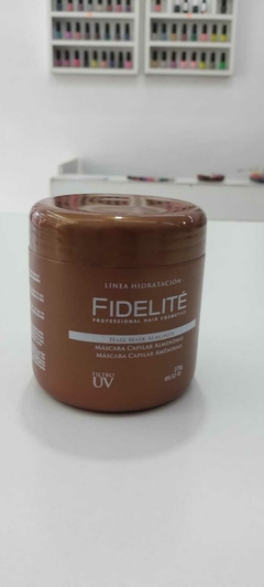Máscara capilar fidelité almendras x 270 gr