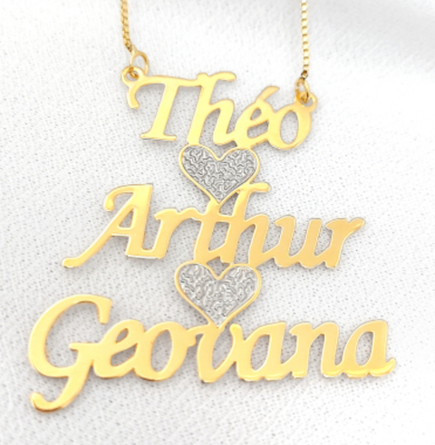 Colar nome triplo com dois acessórios