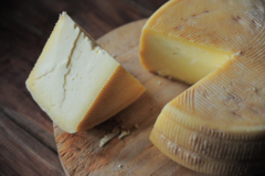 Queijo Canastra - Curado Meia peça - comprar online