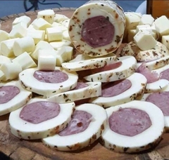 Provolone Recheado com salaminho na internet