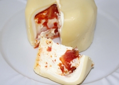 Queijo trufado com tomate seco