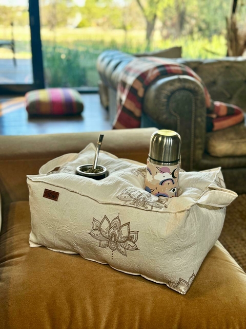 Almohadon Matero tusor estampado