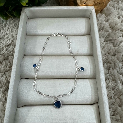Pulseira com pingente coração de zircônia azul