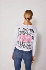 OSSIRA REMERA ML CON ESTAMPA ATRAS
