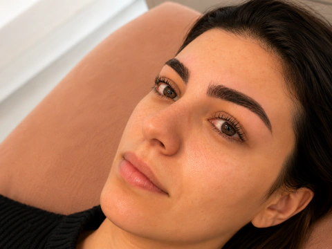Perfilado de cejas