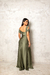 Vestido Longo com Detalhes Sofisticados