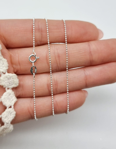 Cadena bolitas