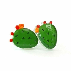 Aretes penca de nopal, tipo broquel