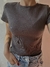 REMERA COMFY GRIS TOPO