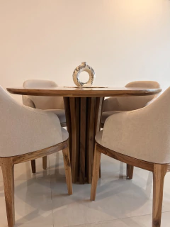Mesa de Comedor Ágatha