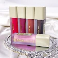 Lip Gloss Silk Skin Dreamy Lips By Ruby Rose na internet