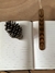 Separadores de libros de madera grabados con láser - comprar en línea