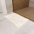 Tapete de Microfibra Antiderrapante Pipoca Dedinho 38cm x 58cm Off-White
