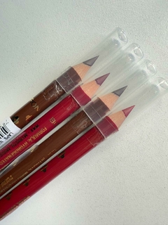 Delineador de labios