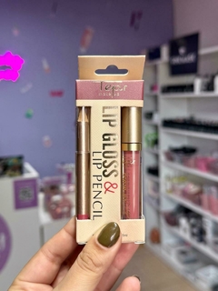 Labial gloss + lapiz delineador - Beauty Insumos