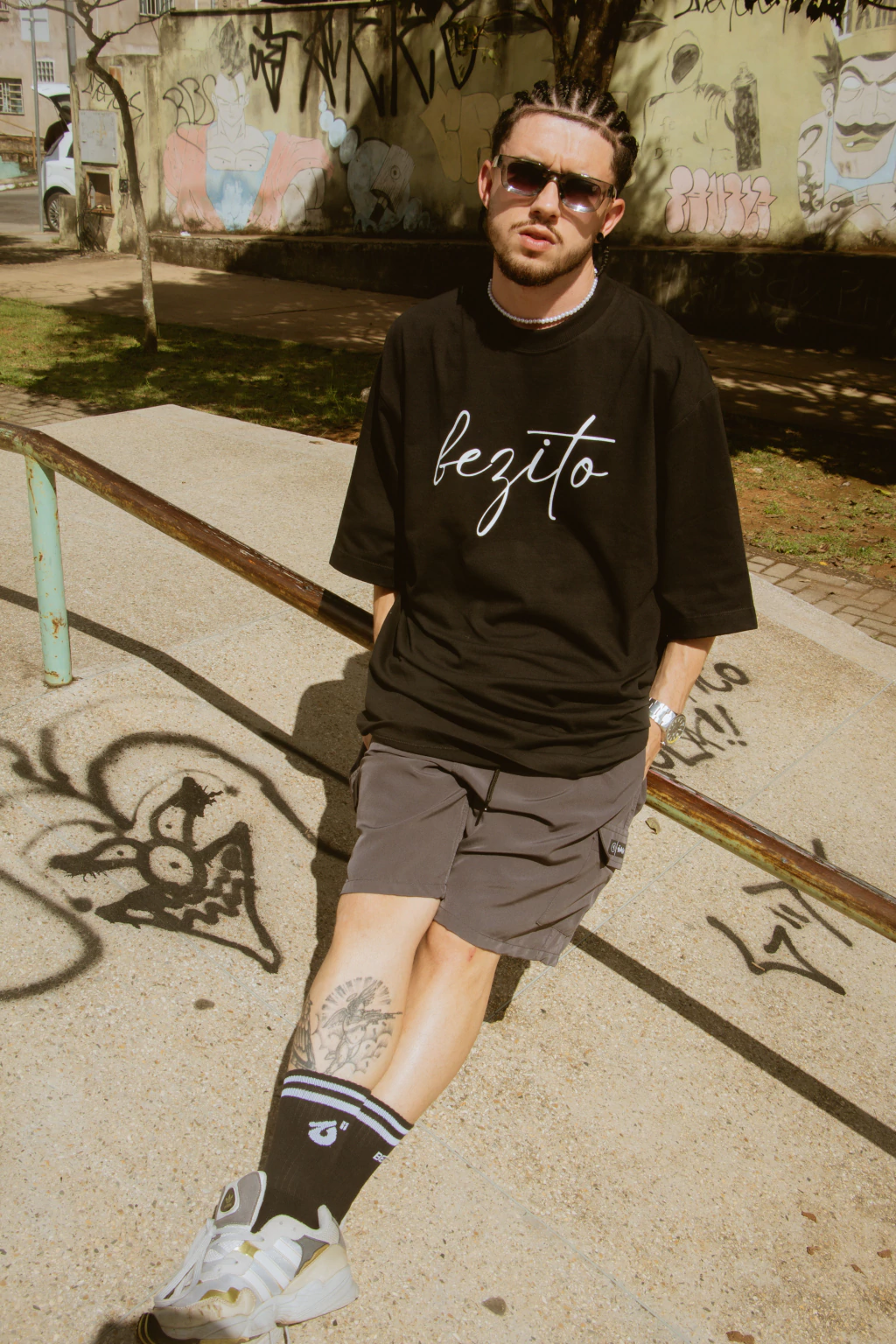 Oversized Bezito