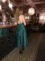 Vestido longo com decote em V - loja online