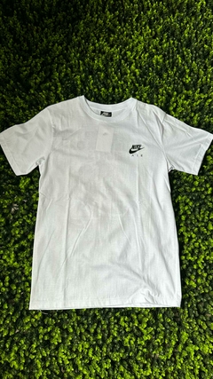 REMERA AIR
