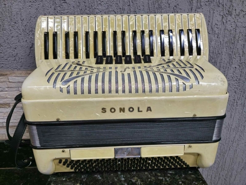 Acordeon Sonola Branca - 120 Baixos