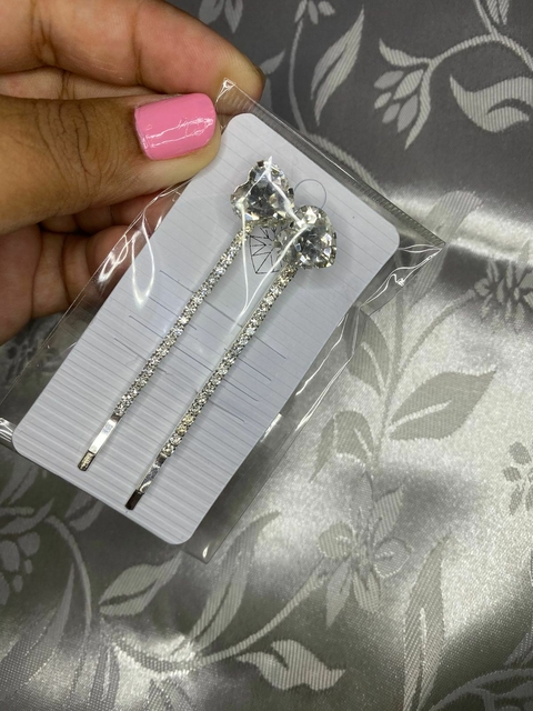 Par de Presilhas Coração