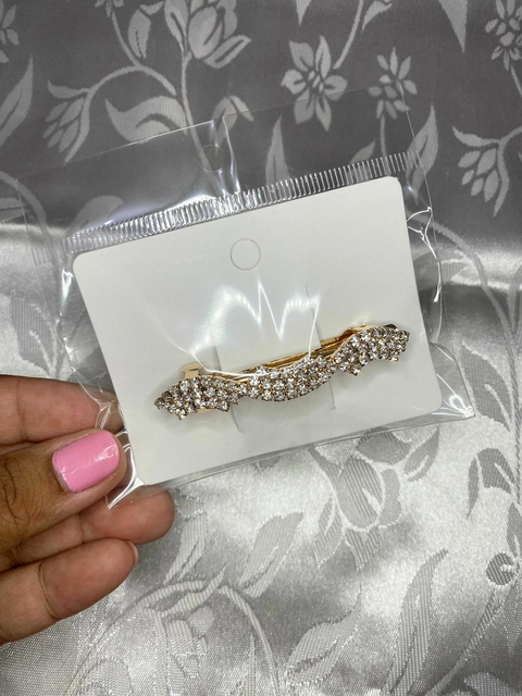 Presilha Onda de Strass com Fecho