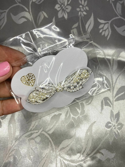 Presilha Laço de Strass com Fecho