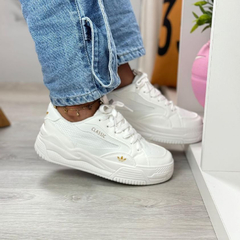 Adidas Classic