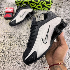 Nike Shox