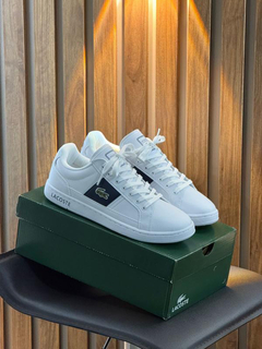 Lacoste - comprar online