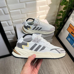 Adidas Chinax - comprar online