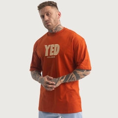 CAMISETA YED APLICACAO PLUSH YED EXCLUSIVE na internet