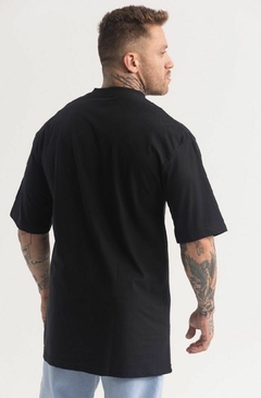 CAMISETA OVERSIZED BASICA YED EXCLUSIVE na internet