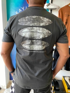 CAMISETA M/C BOARDRACK QUIKSILVER - C&M Store Multimarcas