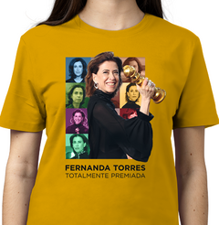 Camiseta FERNANDA TORRES TOTALMENTE PREMIADA