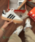 TÊNIS ADIDAS SAMBA RETRÔ na internet