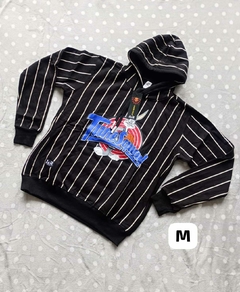 POLERA BUGS BUNNY / TUNE SQUAD