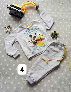 Conjunto Mickey Mouse