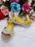 Sandália Infantil Com Pérolas e Strass Rasteira Amarelo