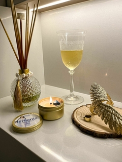 VELA AROMÁTICA DEUSA IEMANJÁ 90G
